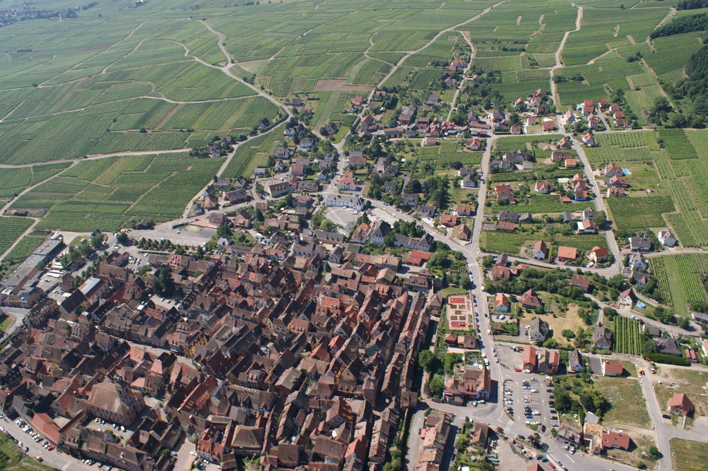 Gites Les Bains Риквир Екстериор снимка